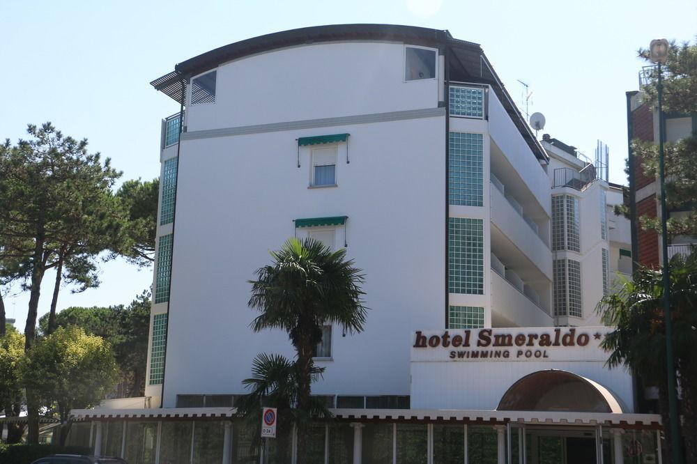 Hotel Smeraldo Lignano Sabbiadoro Exterior photo