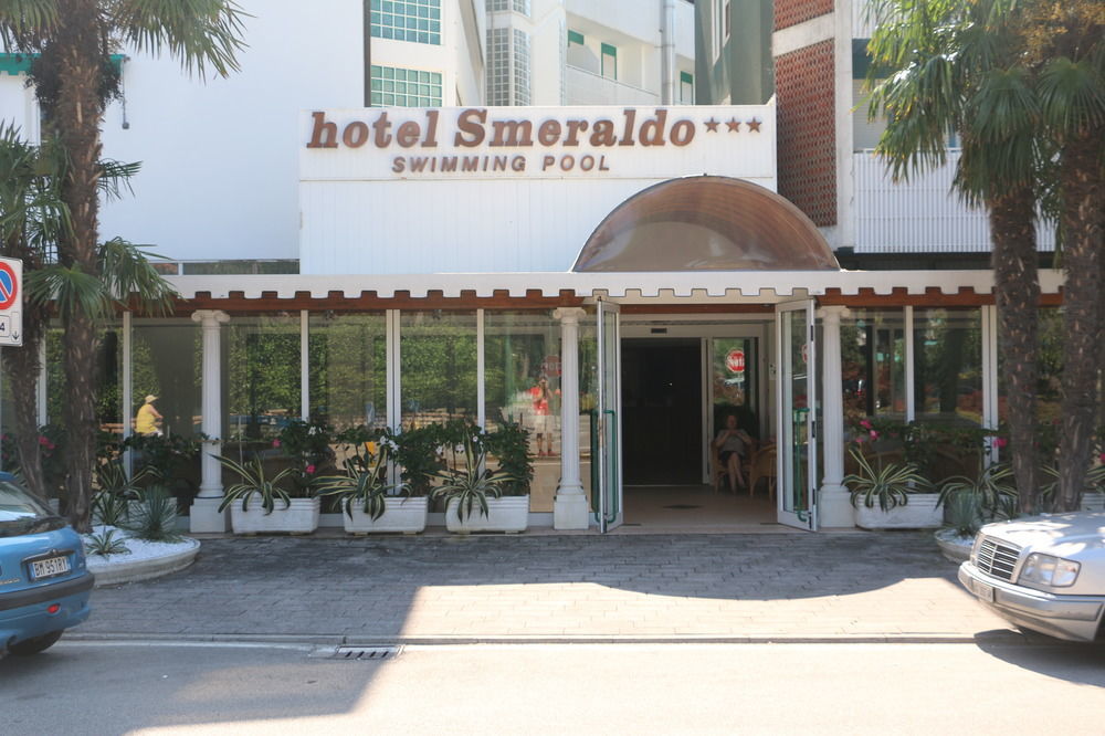 Hotel Smeraldo Lignano Sabbiadoro Exterior photo